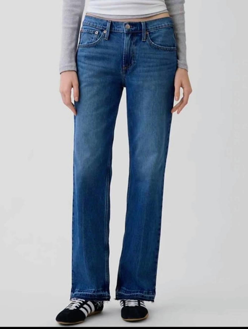 GAP Women's Dark Blue Classic Straight-Leg Jeans